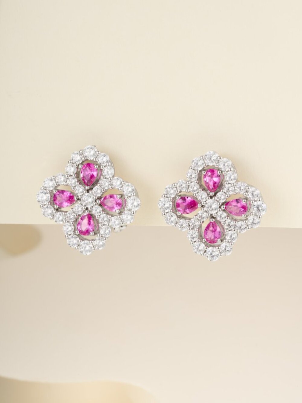 Harry Winston 925 silver and amethyst earrings